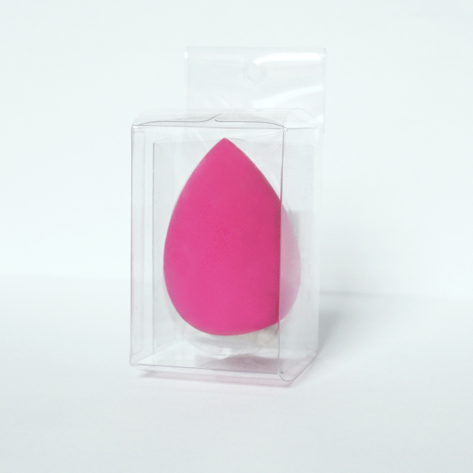 teardrop pink-beauty-blender-in-see-through-box