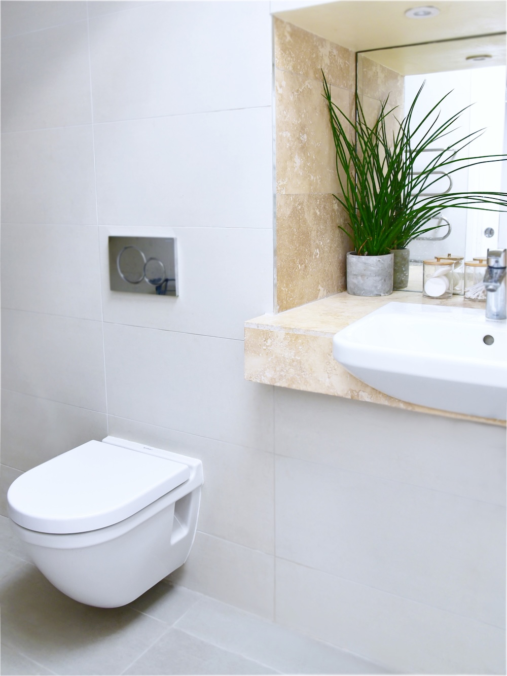 hotels for crossdressers London trans hotel drag hotel